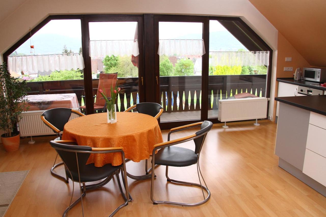 Ferienwohnungen Haus Albert Grossheubach Ngoại thất bức ảnh